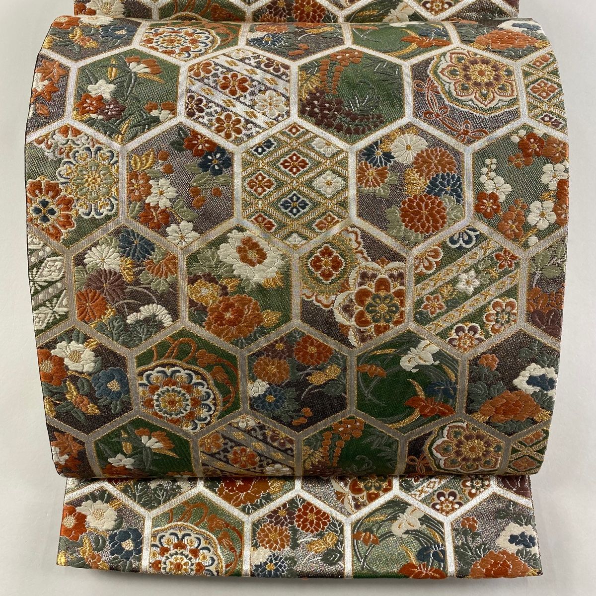 袋帯 名品 華文 亀甲 金糸 刺繍 灰緑 六通 正絹