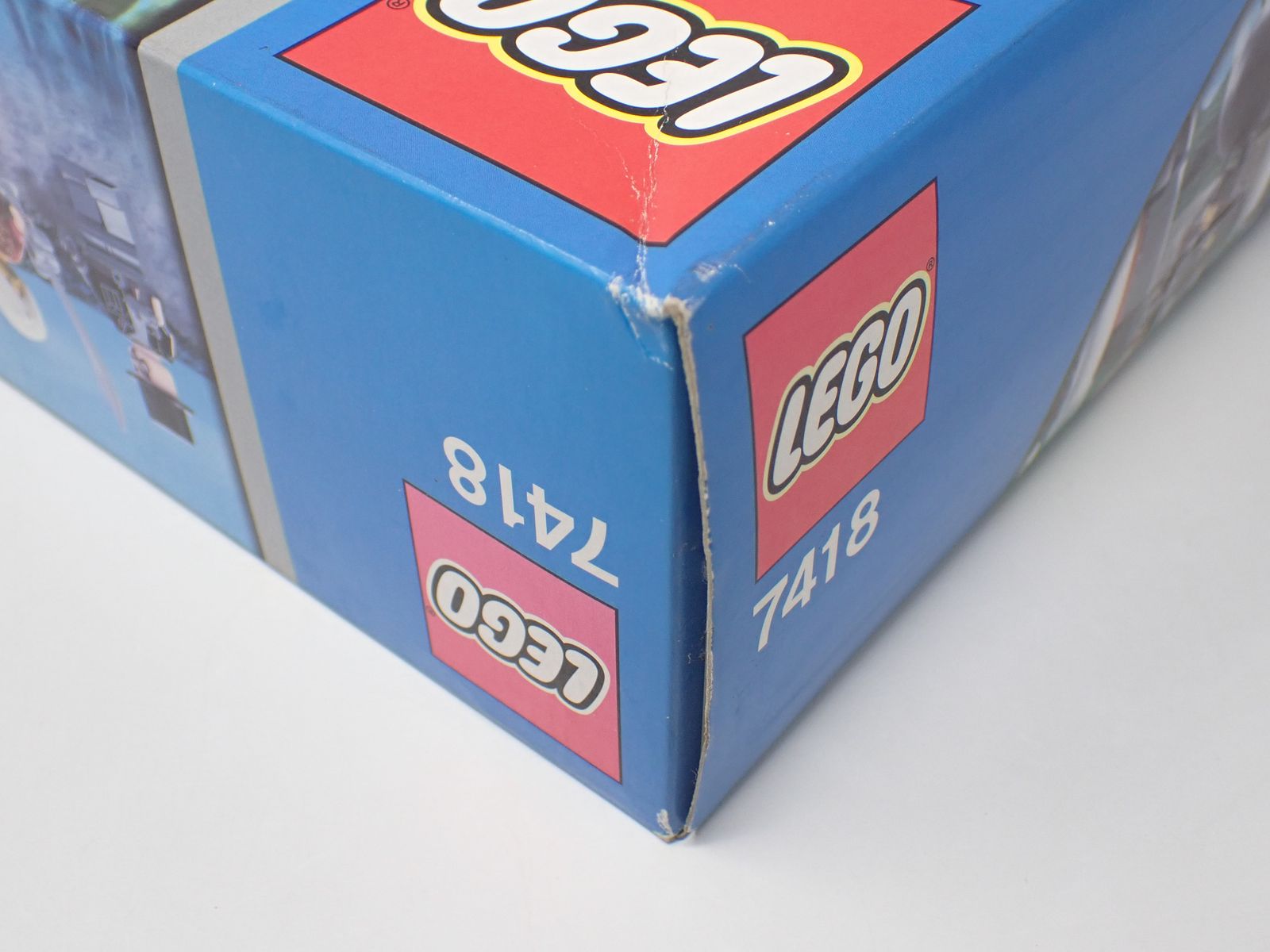 7418