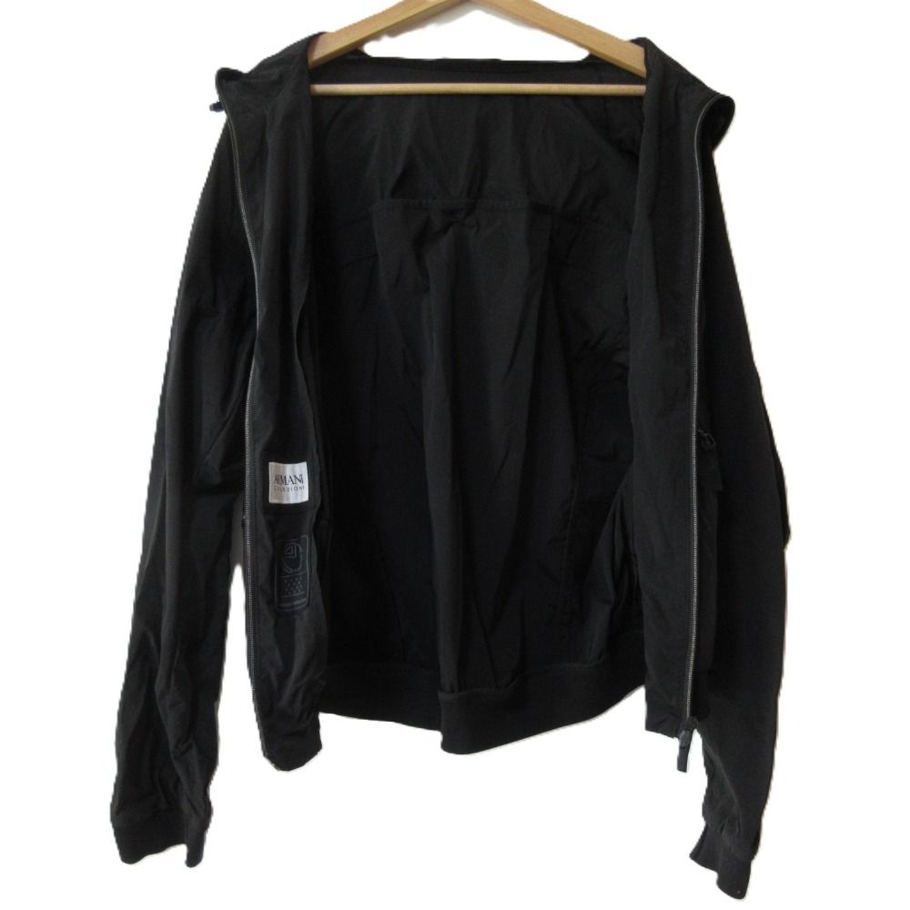 美品 ARMANI COLLEZIONI アルマーニコレツィオーニ ジップアップ 美品 ARMANI COLLEZIONI アルマーニコレツィオーニ ジップアップ
