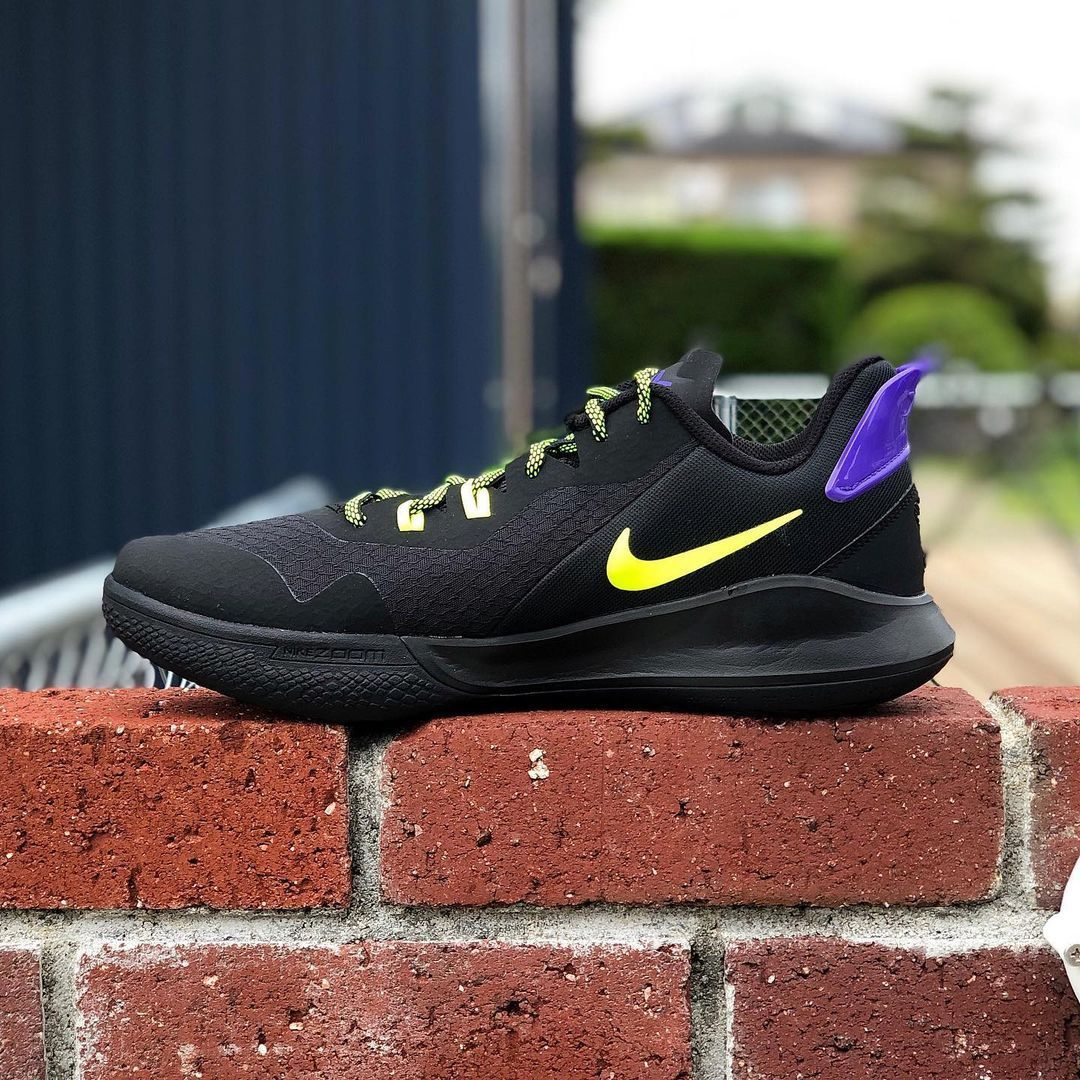 コービーマンバフューリー26.5cm kobe manba Fury KOBE MAMBA FURYナイキ コービー ブライアント マンバ フューリー