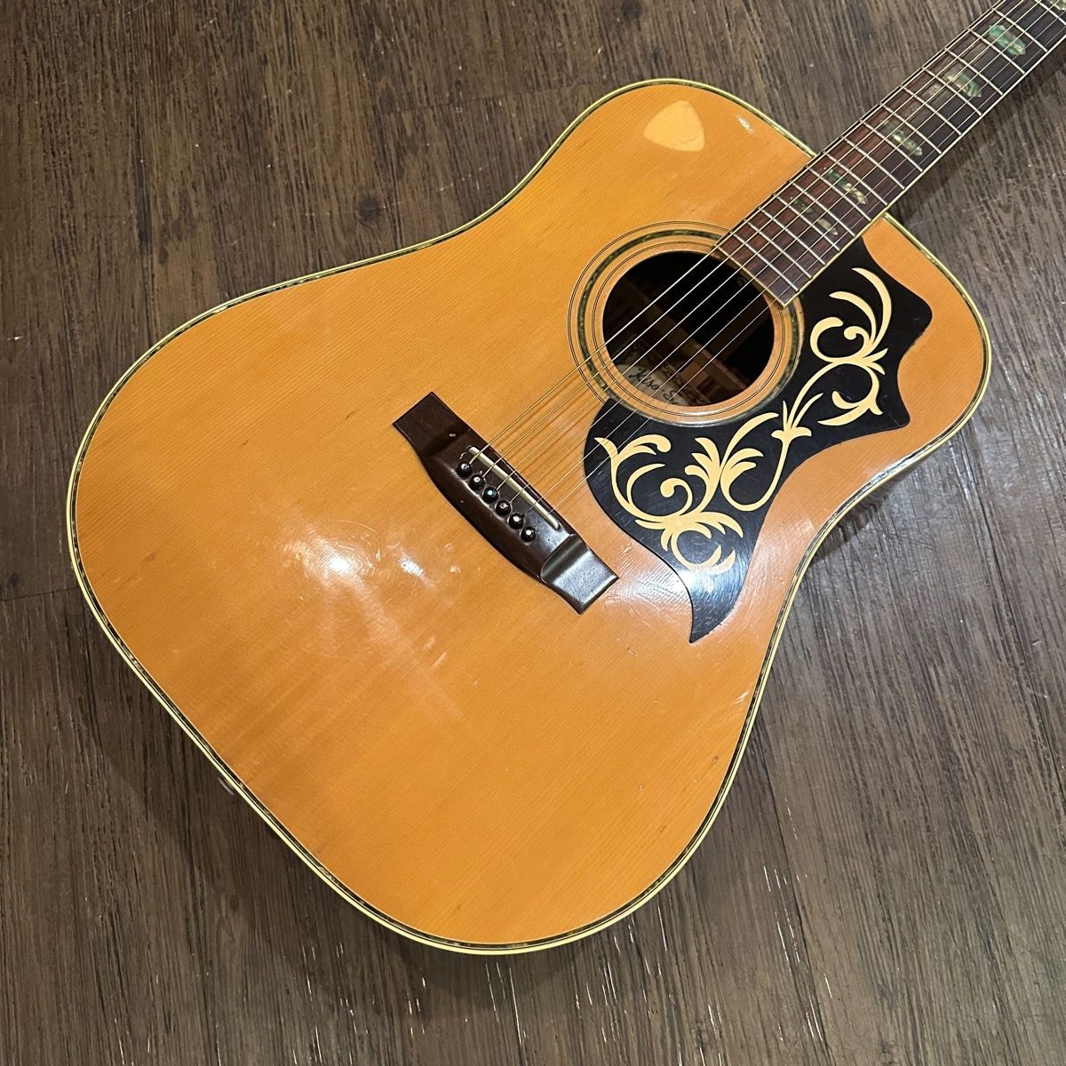 Kiso Suzuki W-25 Japan Vintage Acoustic Guitar