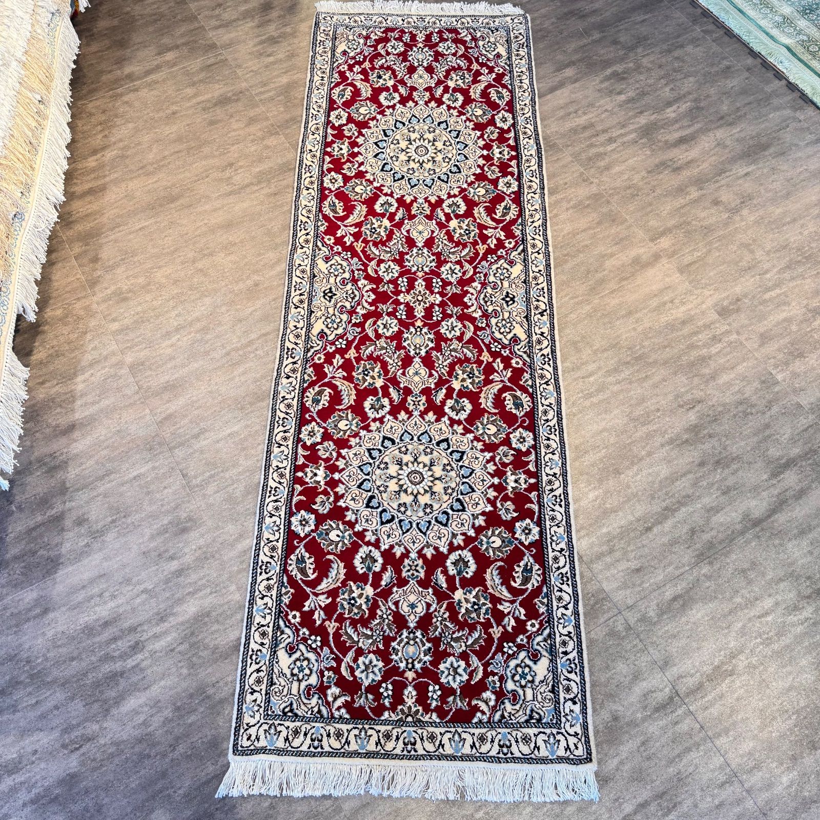 ビジャール ペルシャ絨毯 イラン 手織り 【公式通販】