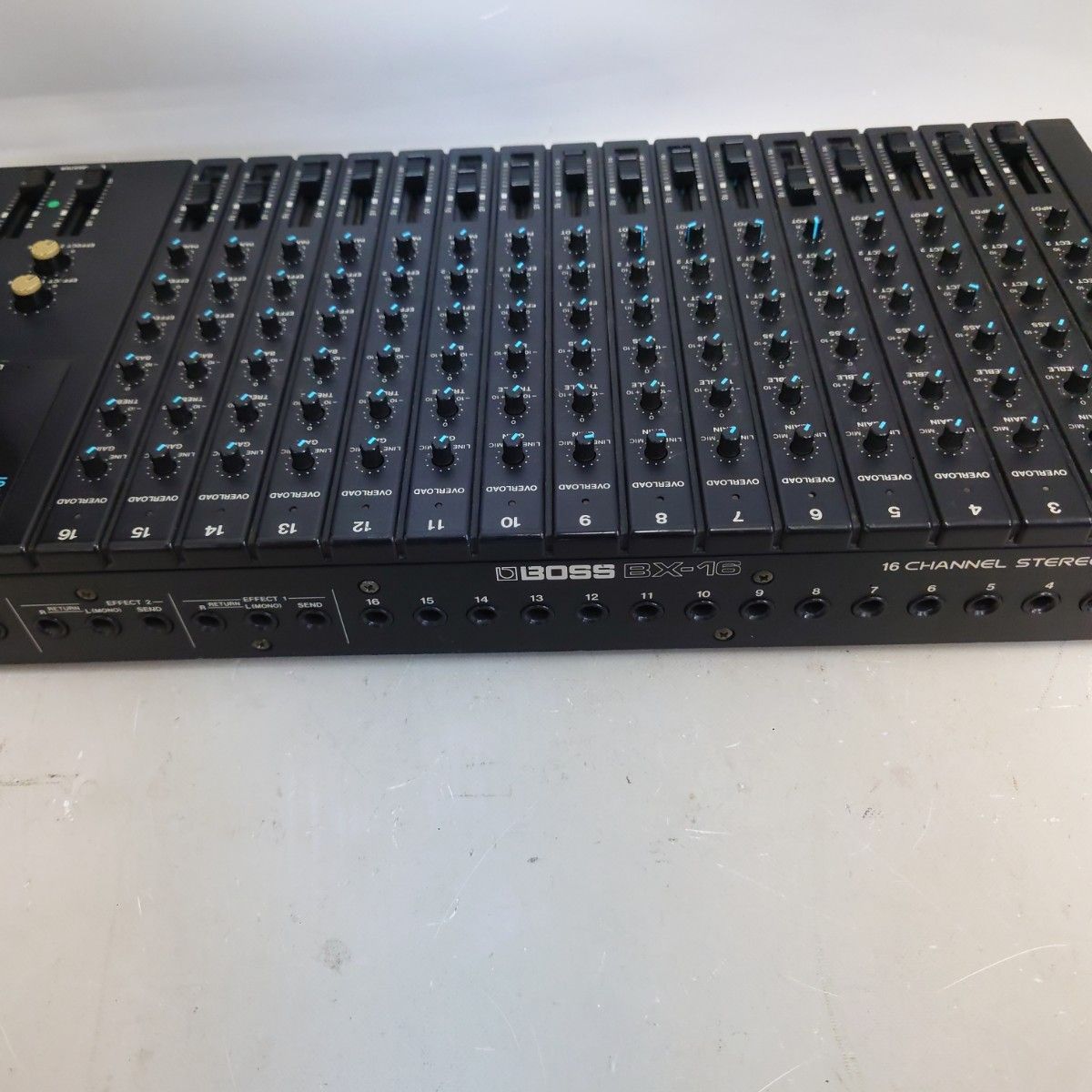 動作品】BOSS BX-16 ステレオミキサー 16ch アナログミキサー