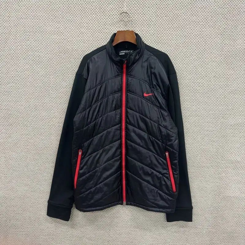 Nike(ナイキ） ゴルフ オーバーサイズ 軽量 ウインドブレーカー ジップアップ 110 S06539