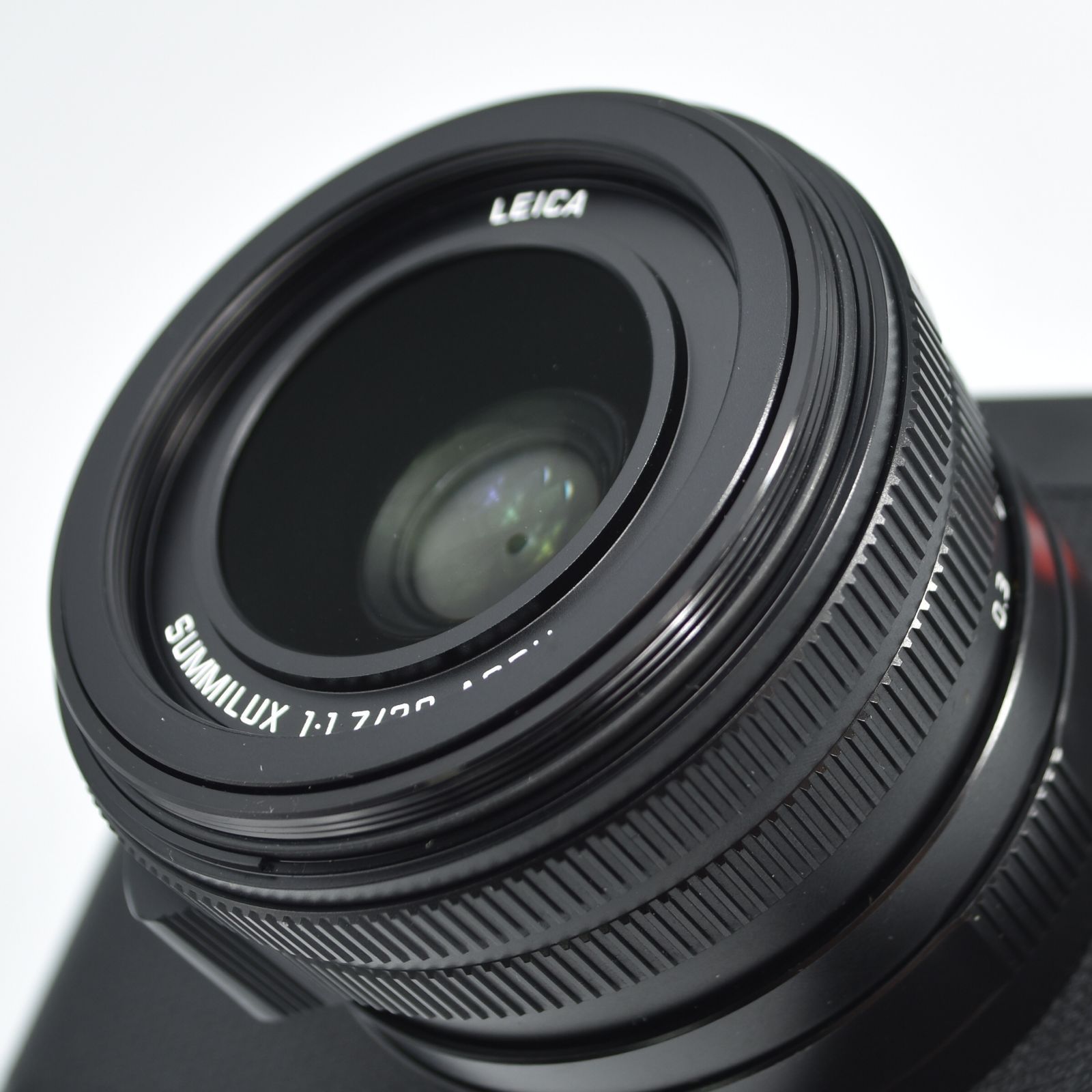B#7647 Leica(ライカ) ブラックアルマイトデジタルカメラ Q2