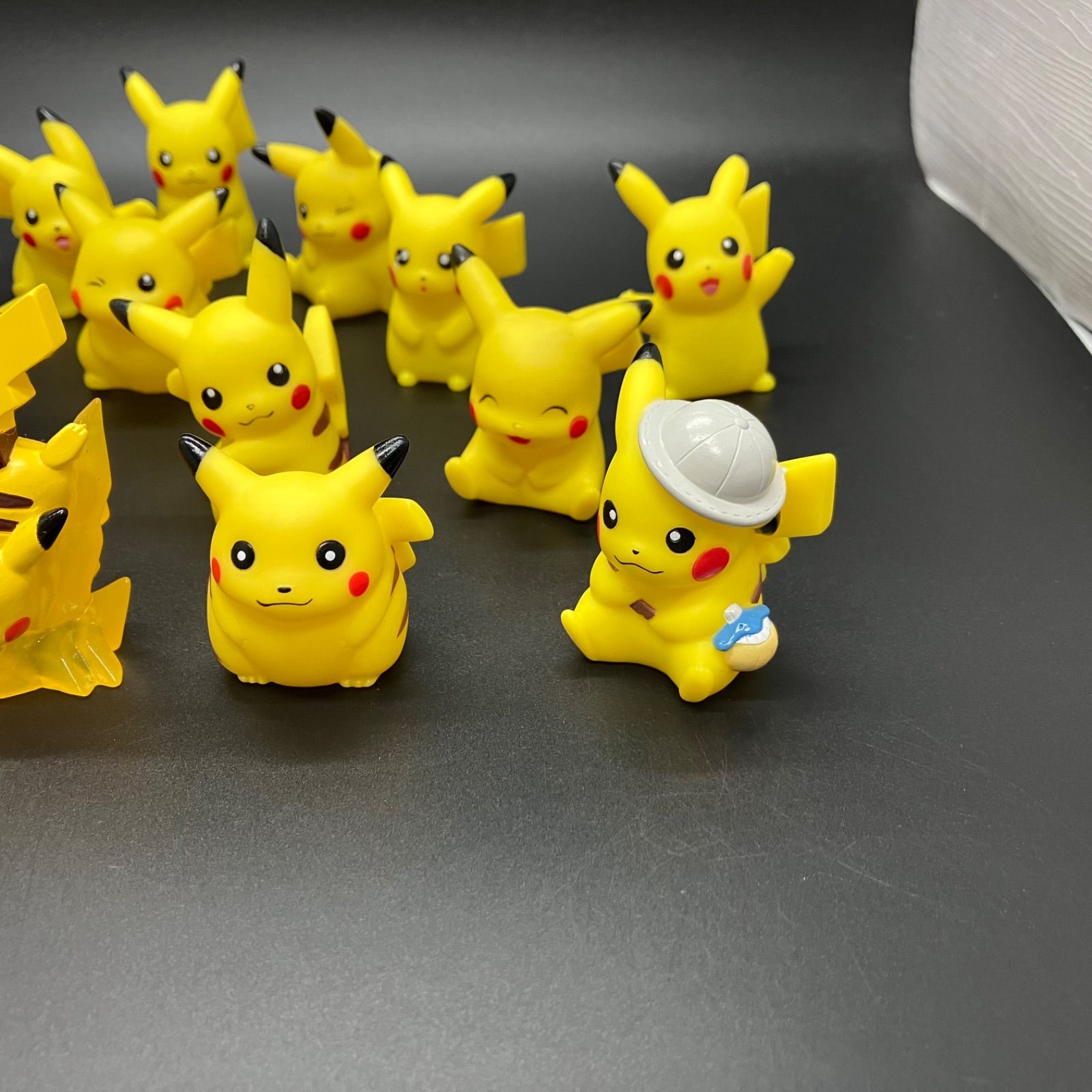 ポケモン 指人形 ピカチュウ まとめ売り 【② ポケモンキッズ