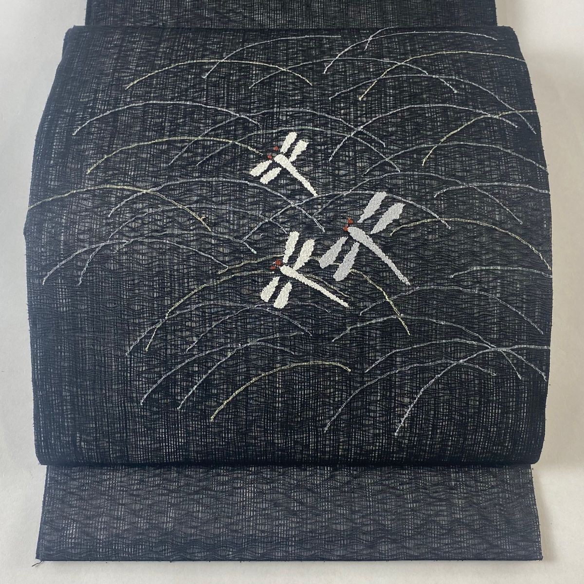 袋帯 美品 秀品 夏帯 トンボ 芝 黒 お太鼓柄 正絹 【中古