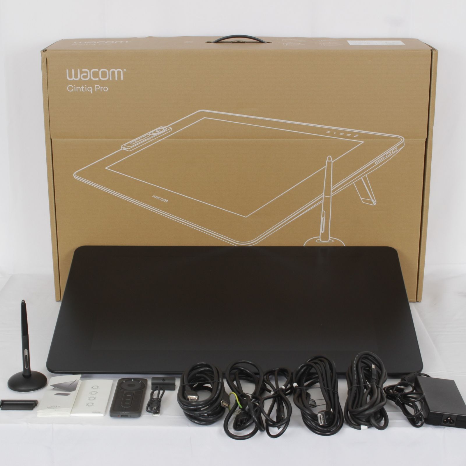 液タブ・ペンタブ Wacom Cintiq Pro 24 DTH-2420/K0 VESA 液タブ・ペンタブ Wacom Cintiq Pro 24 DTH-2420/K0 VESA 液タブ