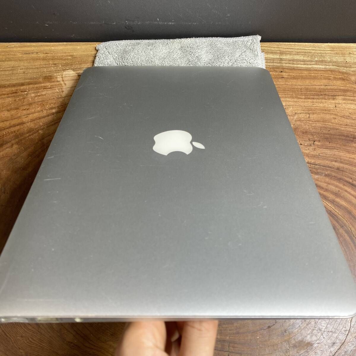 【ジャンク品】Apple MacBook Air 13インチ ジャンク品！］Apple MacBook Air 13inch 2013/Core i5 1.3GHz