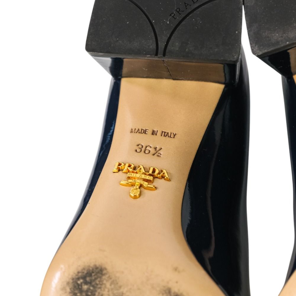 美品 PRADA プラダ パテントレザー ターンロック チャンキー