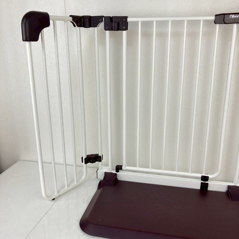 日本育児 おくトビラ ホワイトスチール おくだけとおせんぼ ベビーゲート