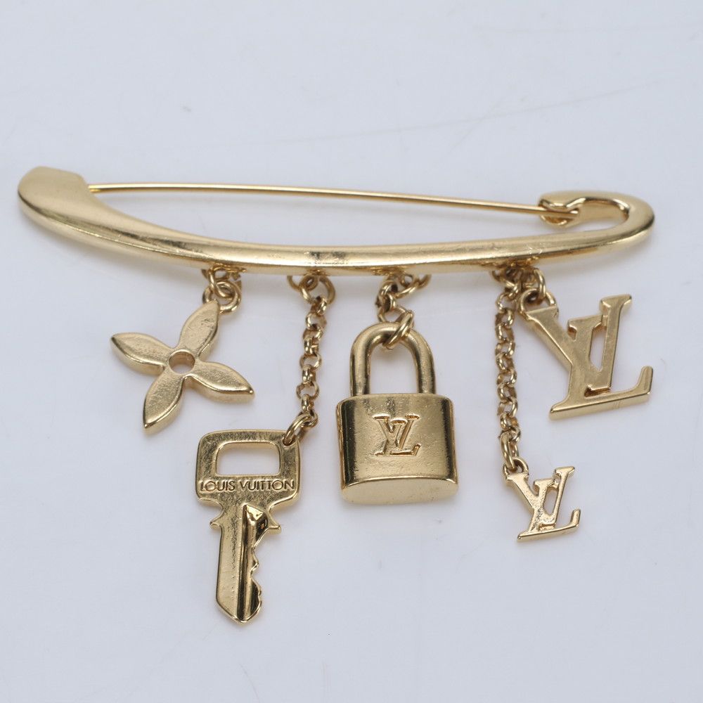 美品　ルイ ヴィトン LOUIS VUITTON　 ピンブローチ LOUIS VUITTON ルイ ヴィトン ピンブローチ ヌリス LV ブローチ