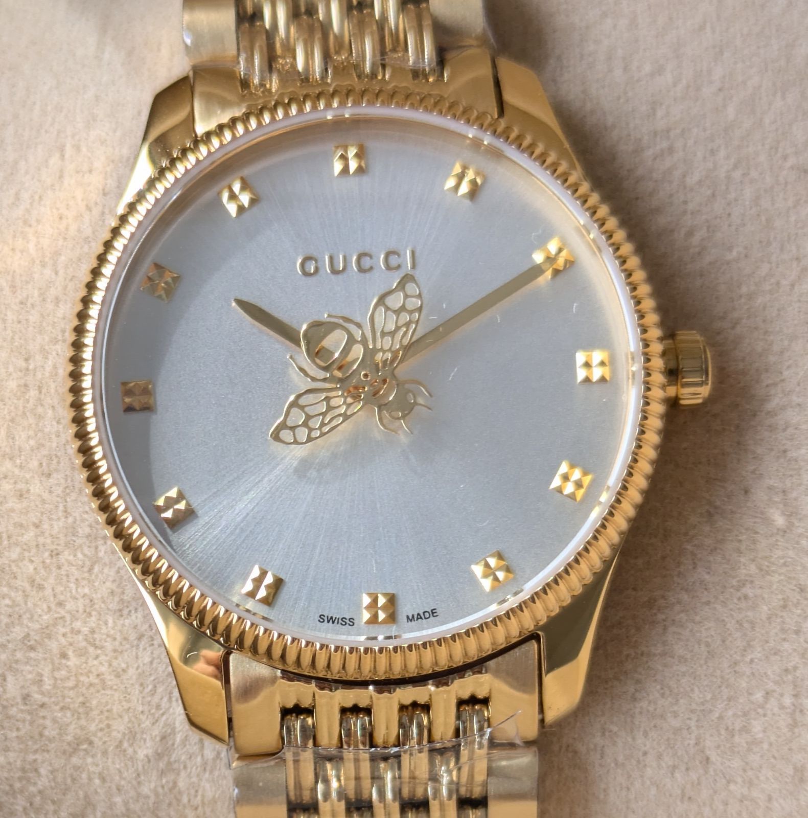 新品未使用 GUCCI グッチ Gタイムレス 腕時計 Bee ゴールド YA1265021 