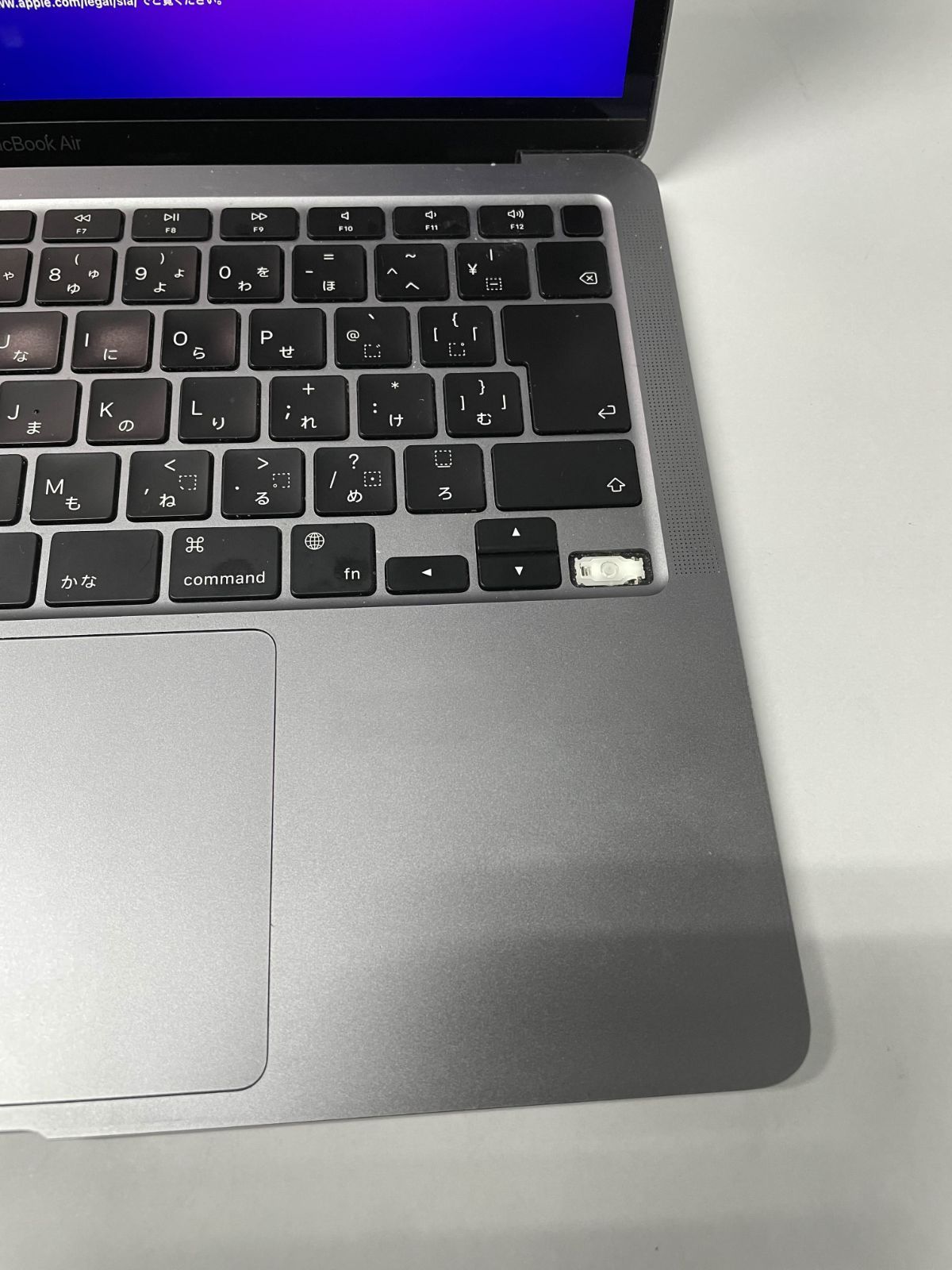 Apple Mac book M1 Air 2020 256GB 本体箱付 Amazon.com: Apple 2020 MacBook Air with M1 Chip 13-inch, 8GB