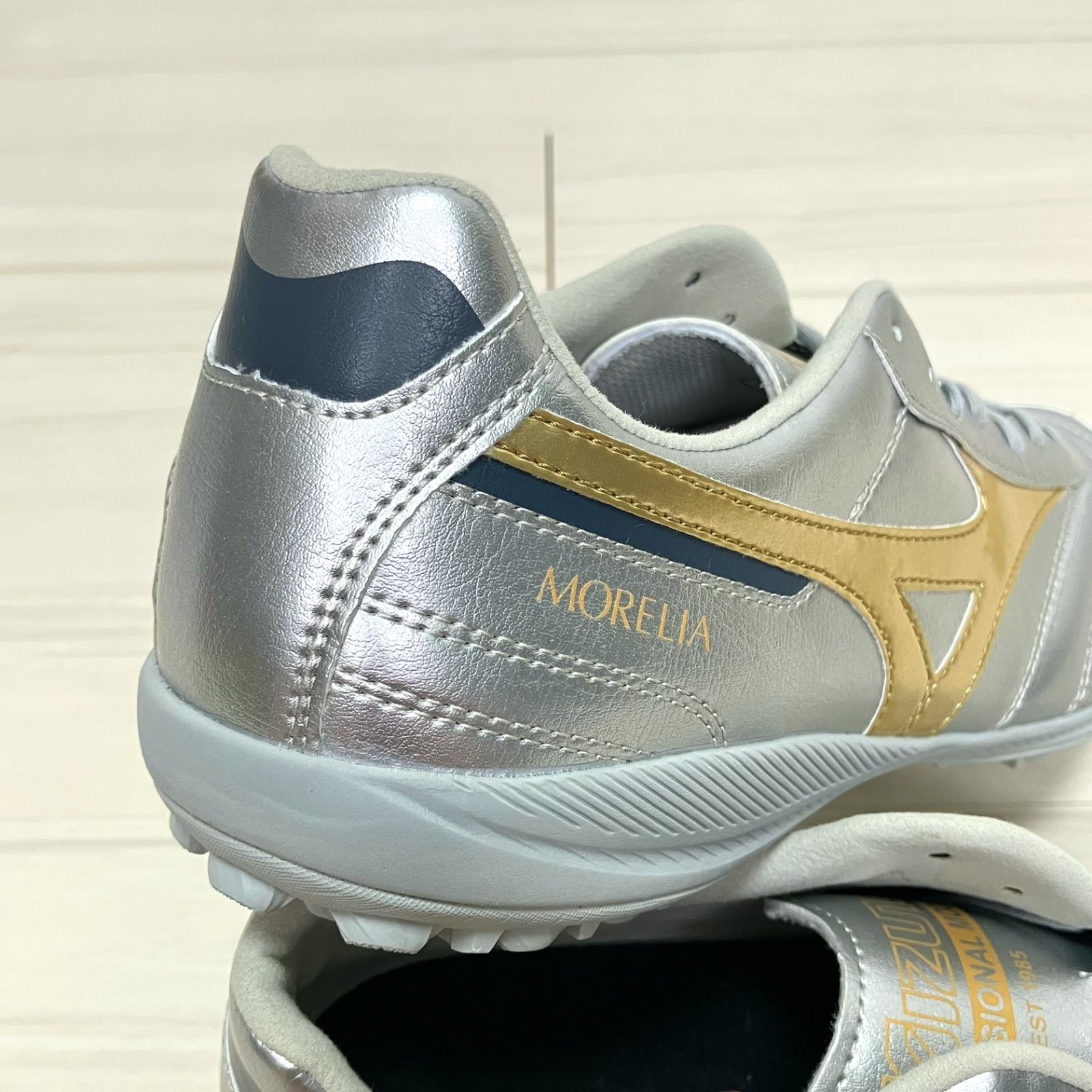 MIZUNO ミズノ モレリア サラ プロ TF プラチナムシルバーパック