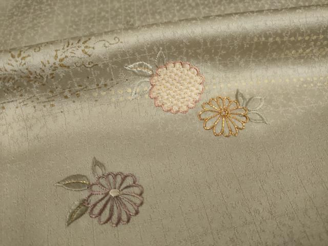 本日限りコメント必見【ゑり善】逸品☆高級　絽縮緬手刺繍　夏着物附下げ 正絹　美品 本日限りコメント必見【ゑり善】逸品☆高級 絽縮緬手刺繍 夏着物