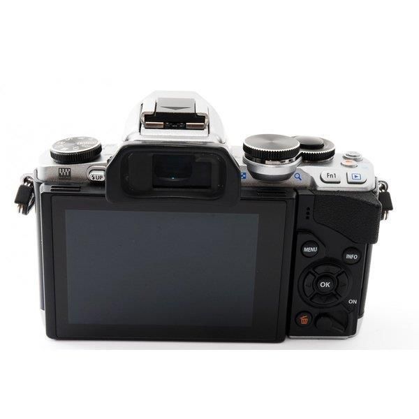 オリンパス OLYMPUS OM-D E-M10 シルバー レンズセット 美品 SD