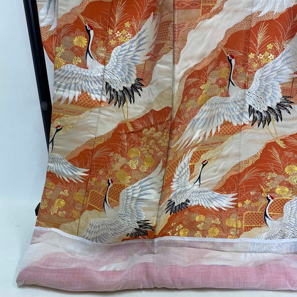 色打掛 正絹 鶴 刺繍 オレンジ 白 打掛 Mサイズ 裄65 花嫁衣裳 婚礼 リサイクル 中古 ブライダル ウエディング 着物 3964 色打掛 正絹 鶴 刺繍 オレンジ 白 打掛 Mサイズ 裄65 花嫁衣裳 婚礼