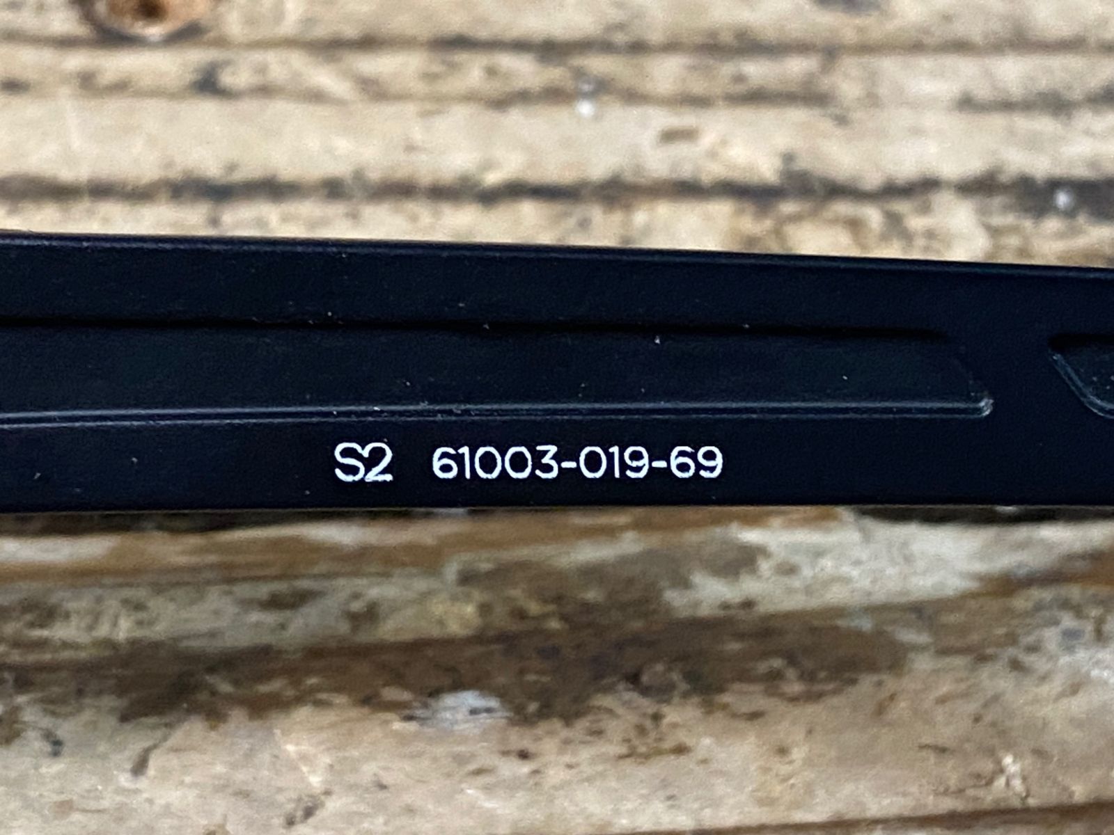 サングラス 黒金