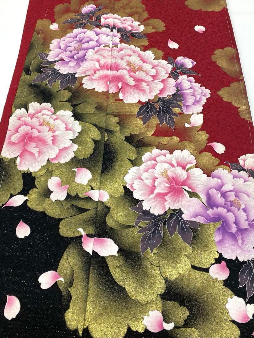 振袖 仮絵羽 銀通し ラメ刺繍 金彩 紋意匠 牡丹 正絹 未仕立て品 八掛