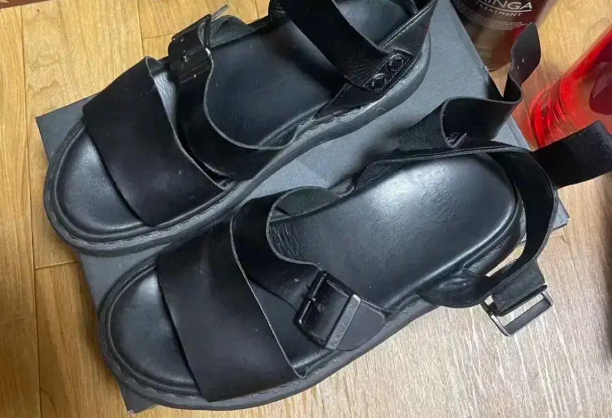DR. MARTENS ドクターマーチン グリフォン サンダル US8 260