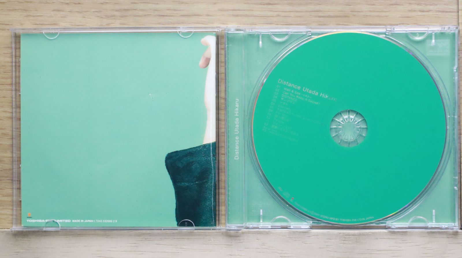 中古CD☆宇多田ヒカル/Hikaru Utada□ Distance （台湾盤