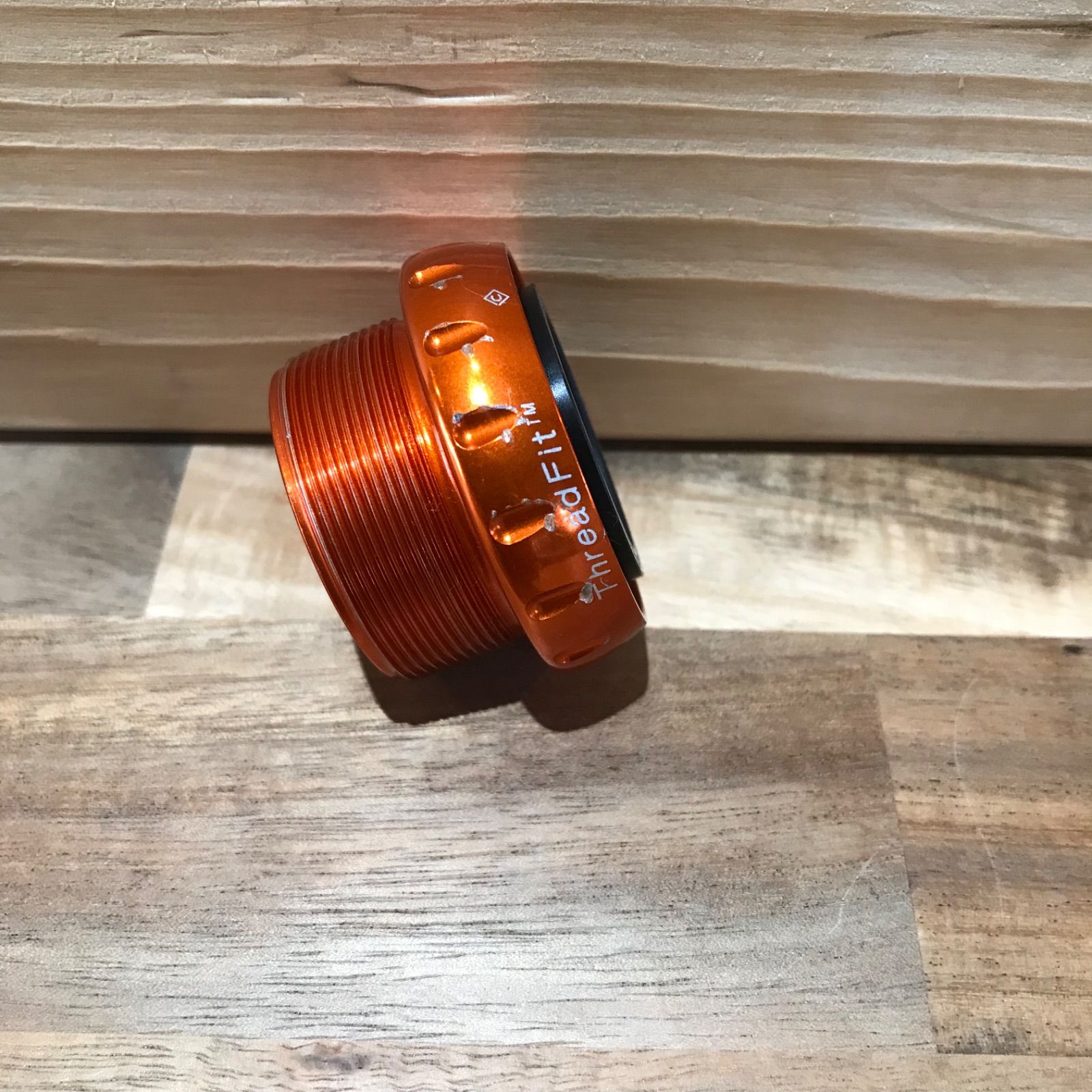 KING ThreadFit24ボトムブラケット