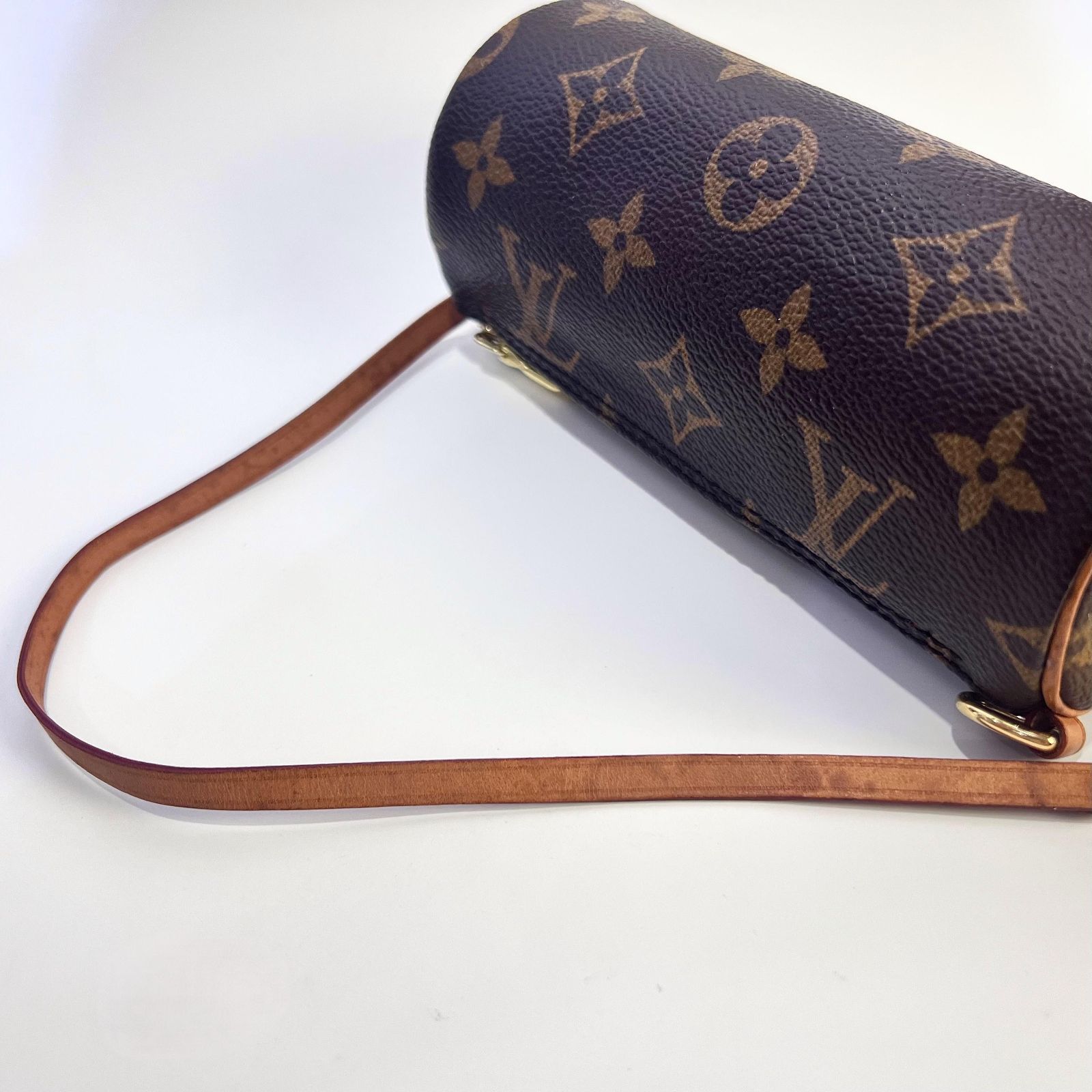 美品 LOUIS VUITTON ルイヴィトン パピヨン ミニポーチ Louis Vuitton ルイヴィトン パピヨン ミニポーチ M51385