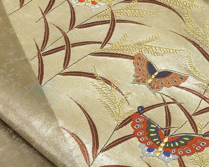 名古屋帯 新品仕立済 正絹 西陣 高島織物謹製 蝶々草葉模様 名古屋帯