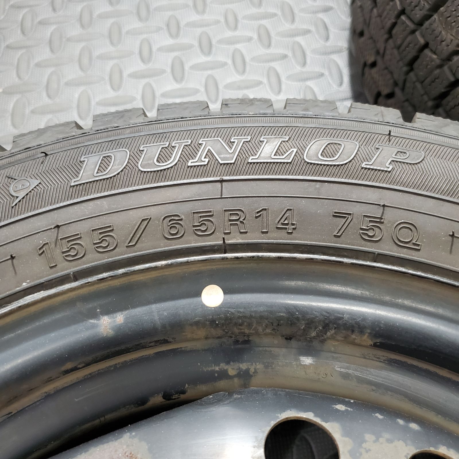 155 65R14