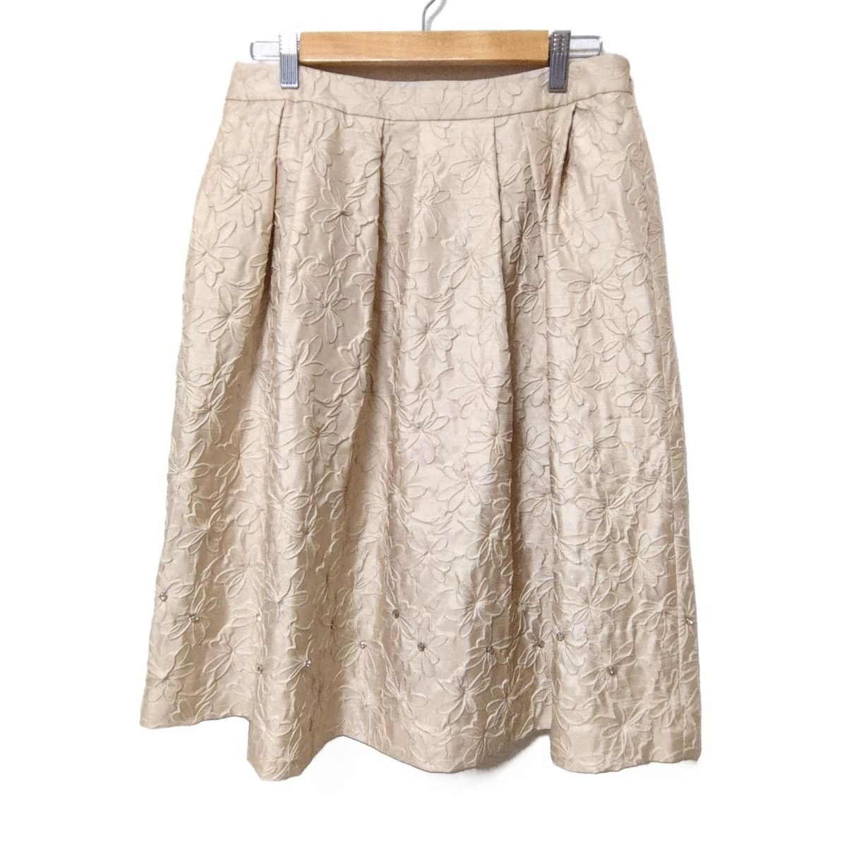 TO BE CHIC  スカート　バルンスカート　新品　トゥービーシック セール 60%OFF】ゼフィールタフタバルーンスカート(501163018