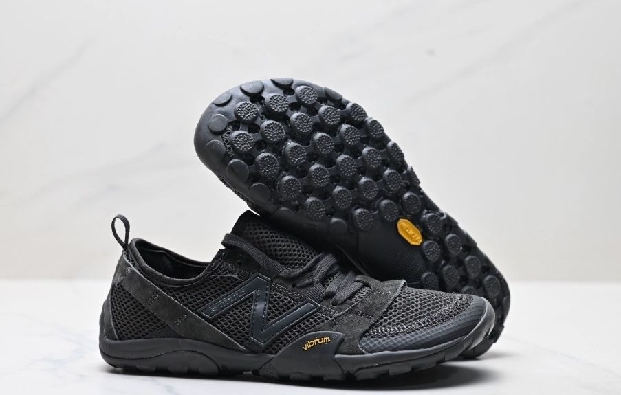 New Balance mt10oac ブラック mt10 ニューバランス New Balance MT10 in Black | SVD USA