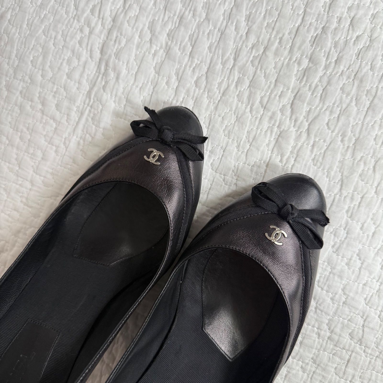 【良品】CHANEL シャネル パンプス ブラック リボン付き36ハーフ CHANEL(シャネル) リボンパンプス ブラック サイズ 37C｜【公式