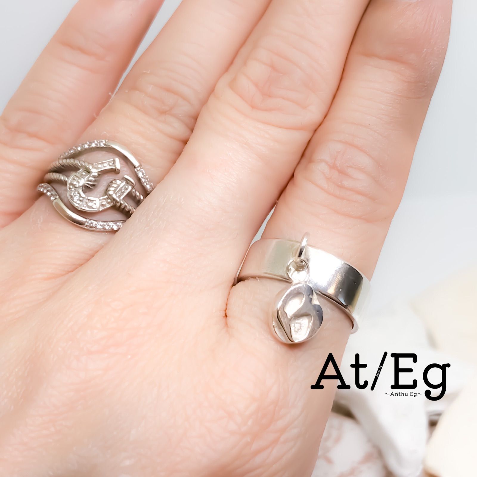 AnthuEg シルバー925/950 イニシャルチャームリング AnthuEg シルバー925/950 イニシャルチャームリング