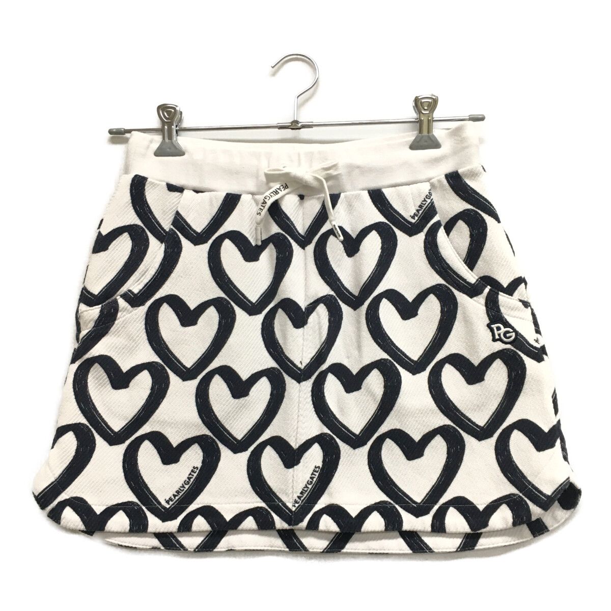 パーリーゲイツ ストレッチスカート 落書きハート柄プリントサイズ1 PEARLY GATES 落書きハート柄スカート1サイズ PEARLY GATES - パーリー