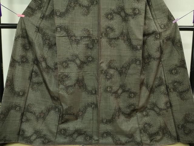 平和屋着物■極上　本場大島紬　7マルキ　古代染色純泥染　草花文　水間輝利作　証紙付き　逸品　未使用　DZAA7139kh5 平和屋着物□極上 本場大島紬 7マルキ 古代染色純泥染 草花文 水間輝利