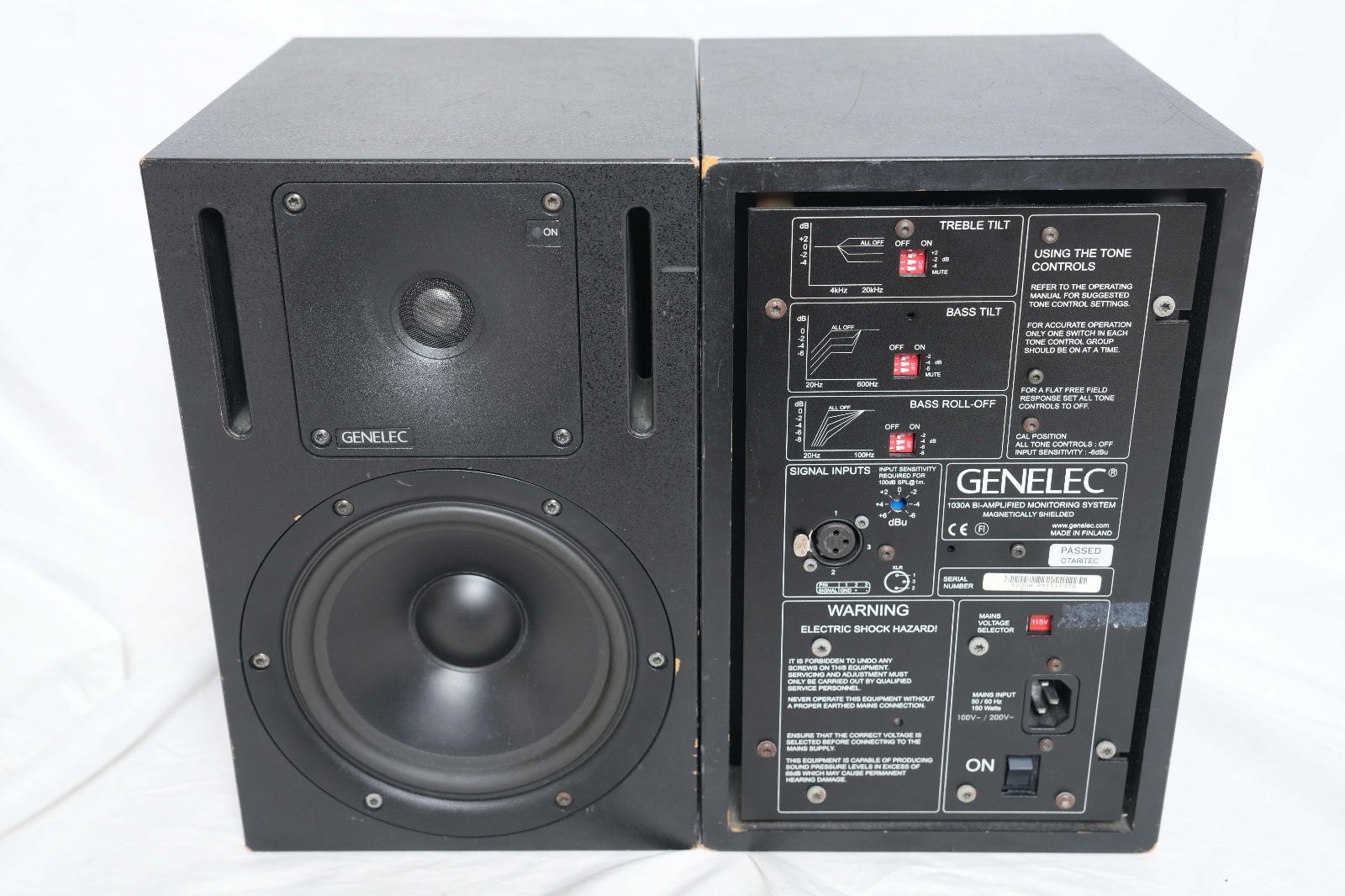 GENELEC 1030A 2個セット シリアル連番スタジオモニタースピーカー
