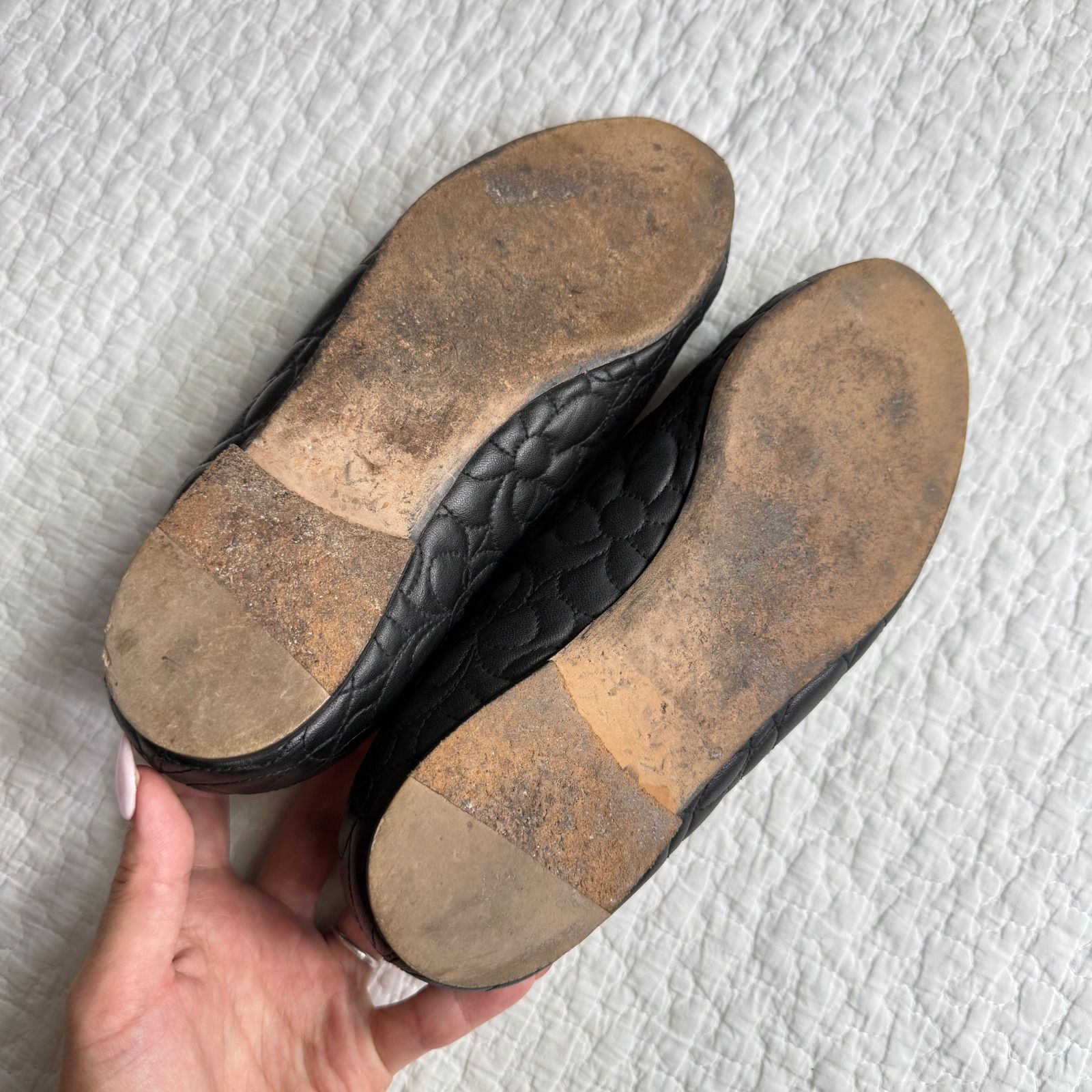 CHANEL カメリア付フラットシューズ 黒 CHANEL シャネル フラットシューズパンプス バレエシューズ