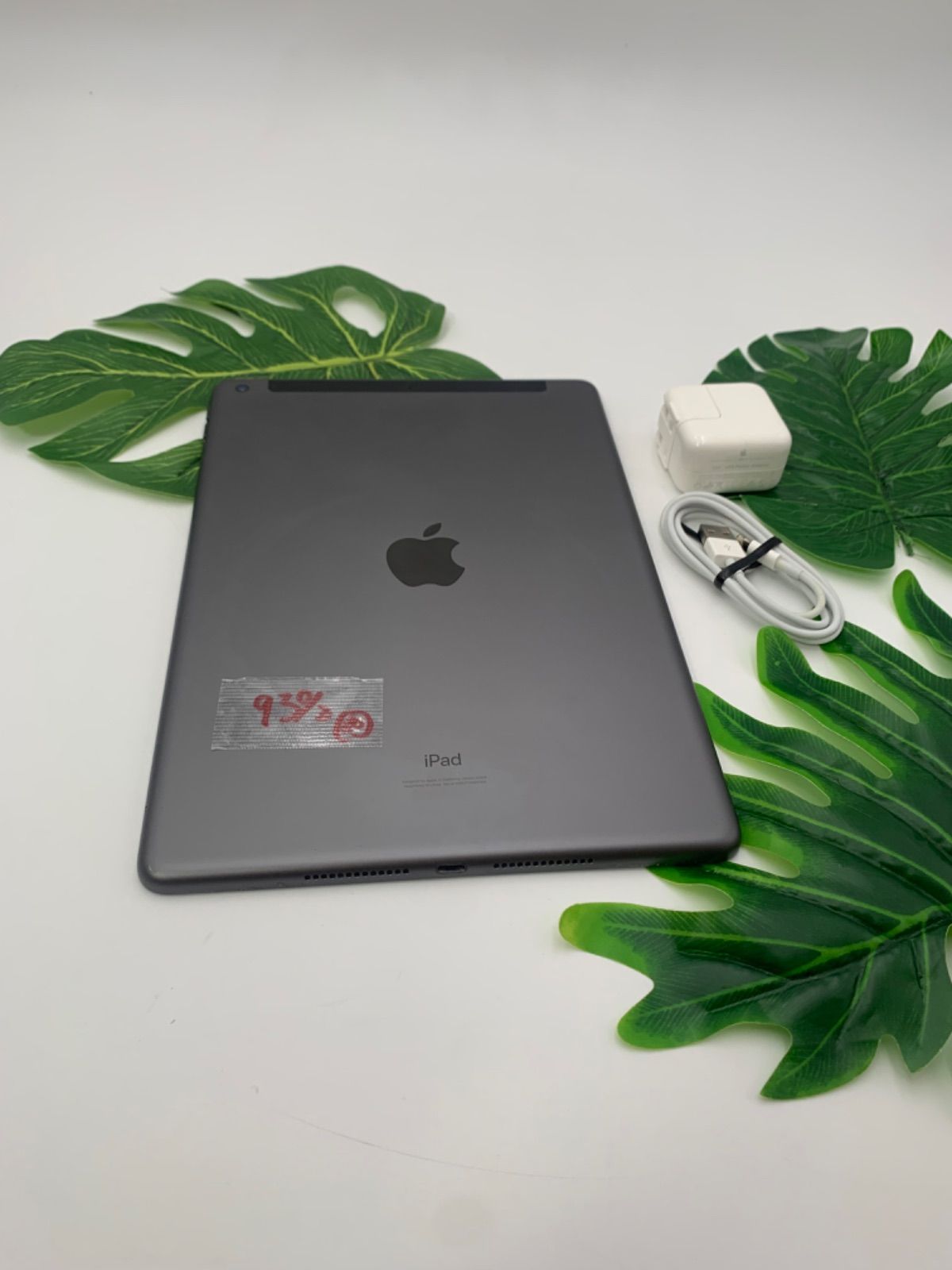 Apple iPad (モデル A2429) 32GB 第8世代 Amazon.co.jp: 【整備済み品】 Apple iPad (第8世代) Wi-Fi +