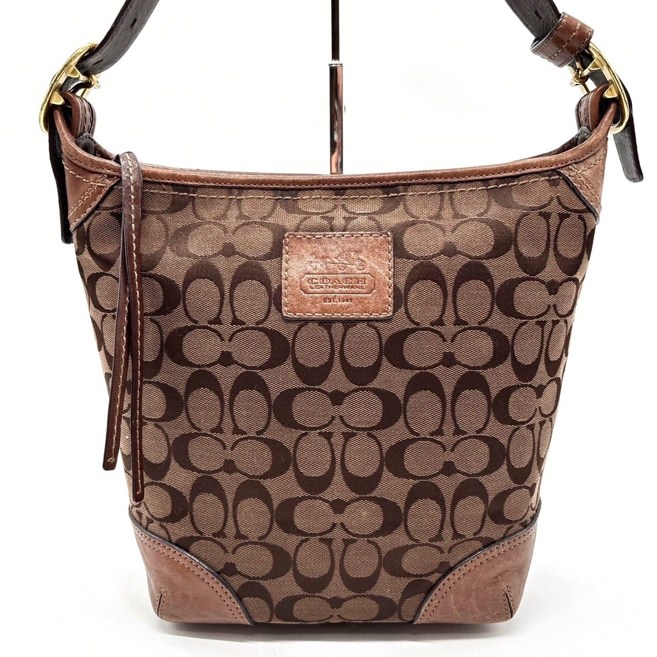 ✨良品✨ COACH コーチ ショルダーバッグ シグネチャー ✨良品✨ COACH コーチ ショルダーバッグ シグネチャー