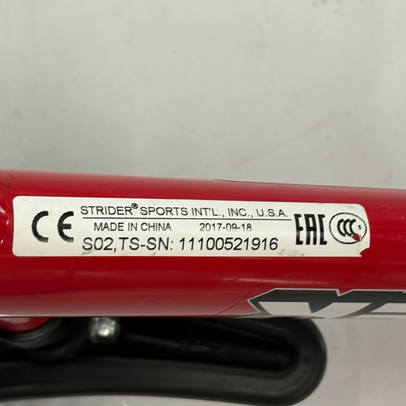 美品✨STRIDER スポーツモデル　12インチ　レッド　赤 美品】ストライダー スポーツモデル レッド 12インチ - メルカリ