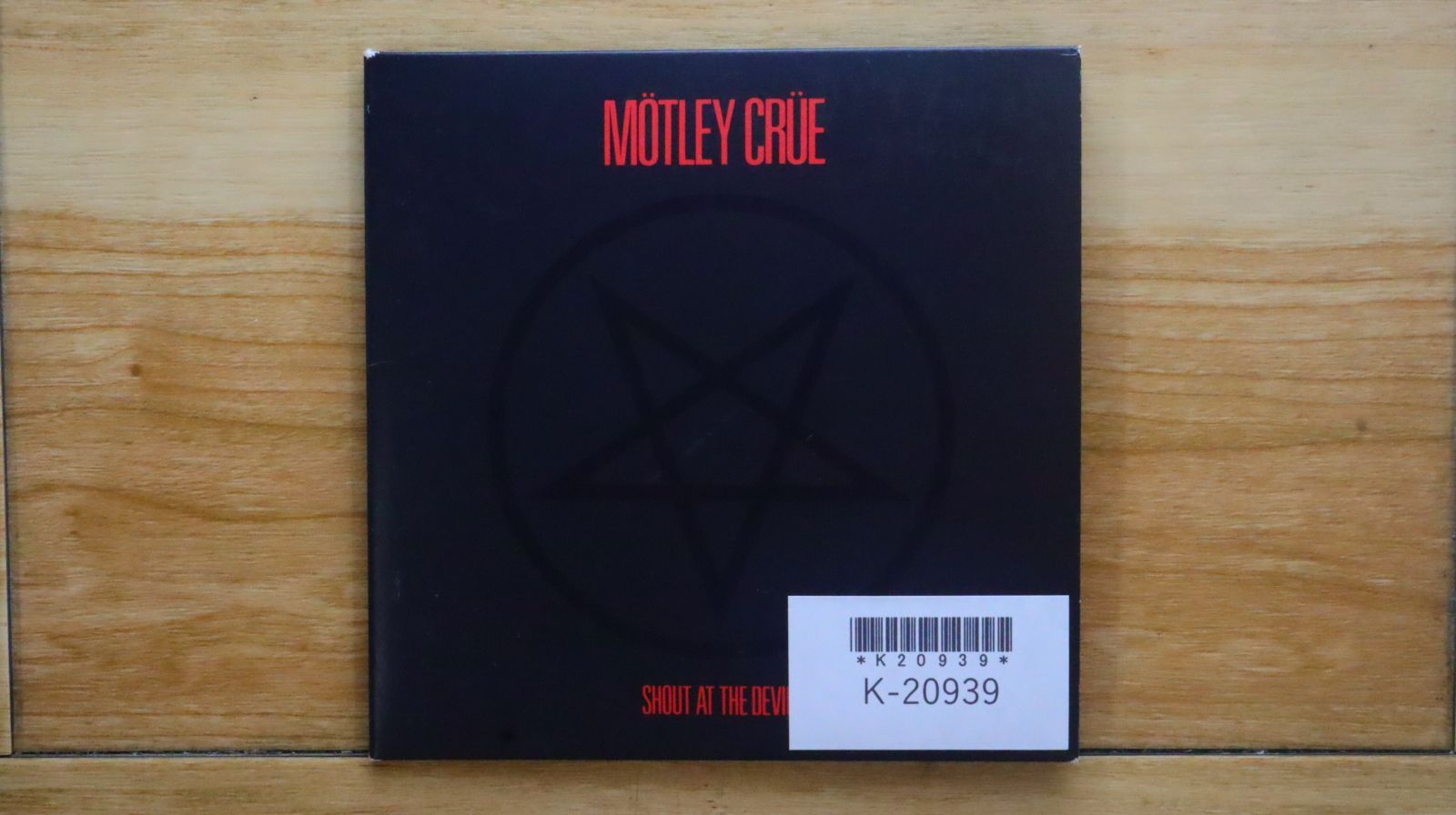 国内盤CD☆モトリー・クルー/M tley Cr e□ シャウト・アット