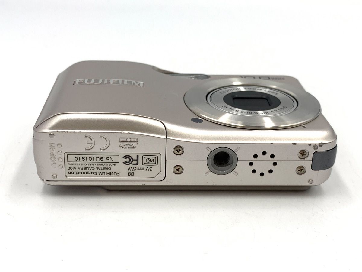  並品 フジフイルム A 100 シルバー コンパクトデジタルカメラ デジタルカメラ