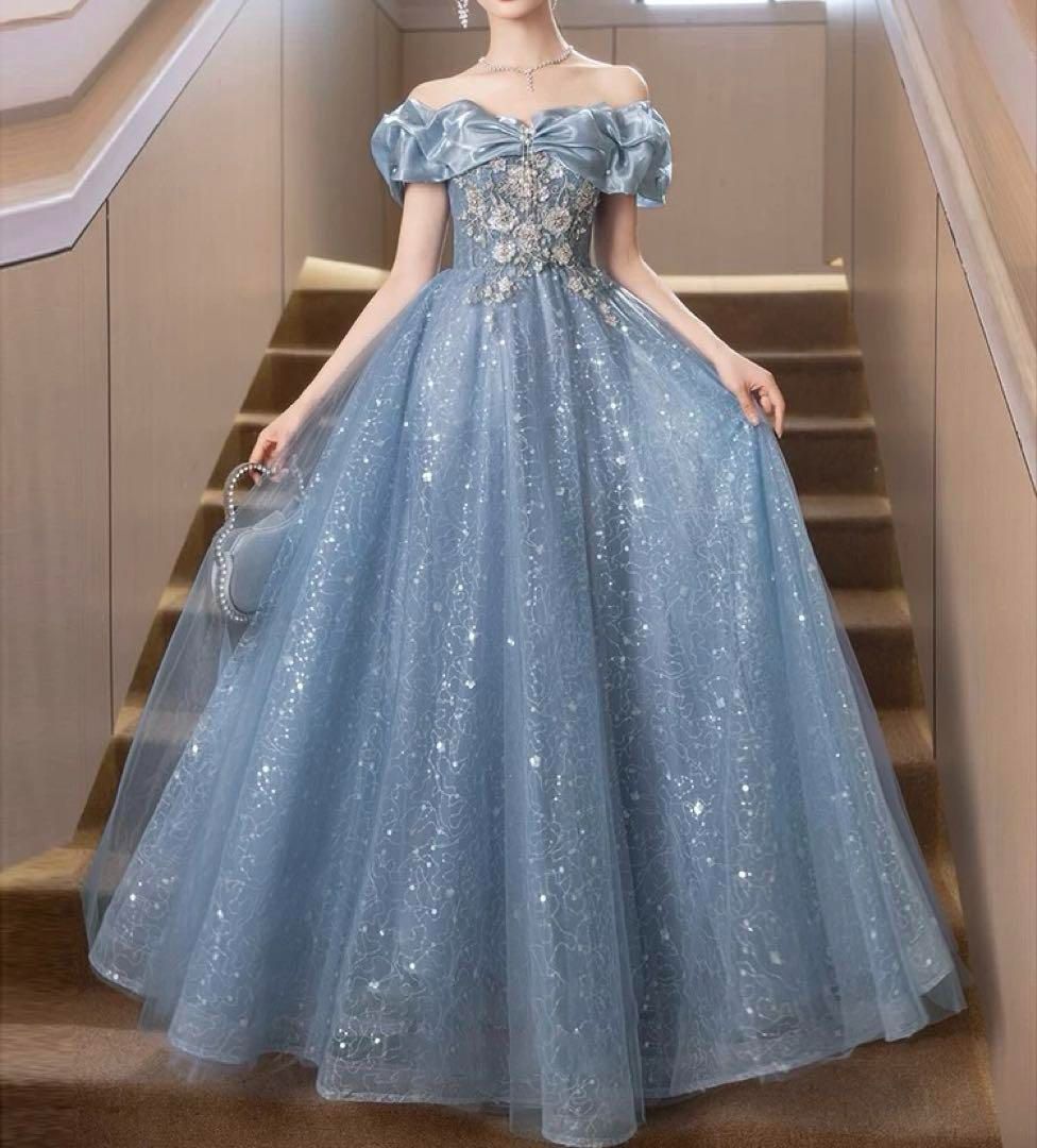 お花のデザインにパールが可愛い フリルのオフショルのドレス お花のデザインにパールが可愛い フリルのオフショルのドレス