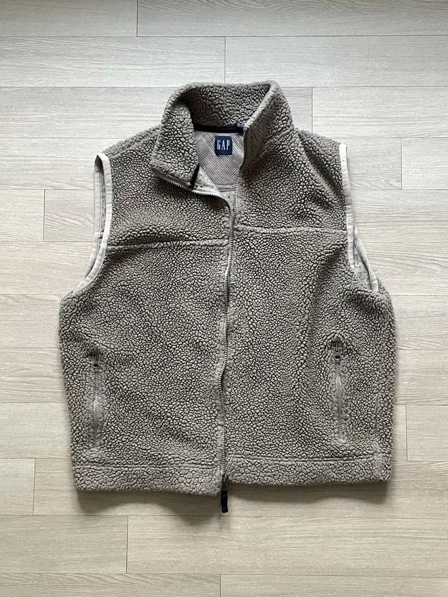 L GAP ギャップ フリース ベスト made in korea