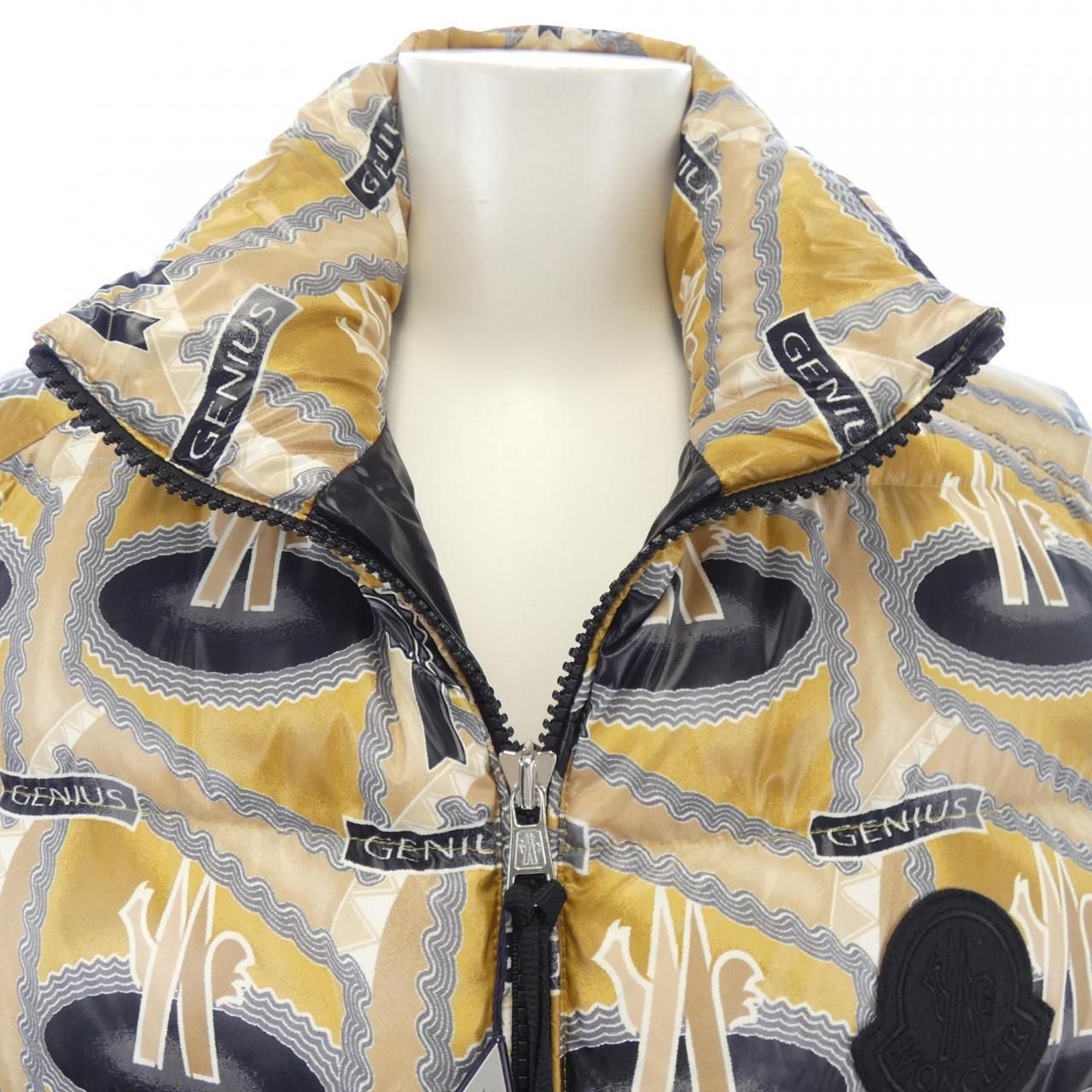 モンクレール ジーニアス MONCLER GENIUS ダウンベスト - メルカリ