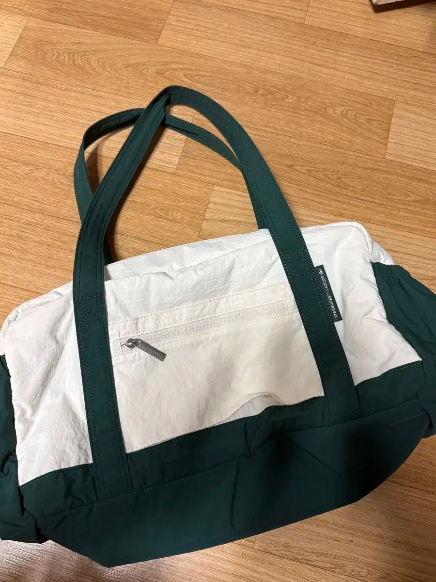 韓国 Starbucks スタバ LACOSTE ラコステ バッグ グリーン Lacoste x STARBUCKS Korea 2025 Multiple Bag Green Ivory
