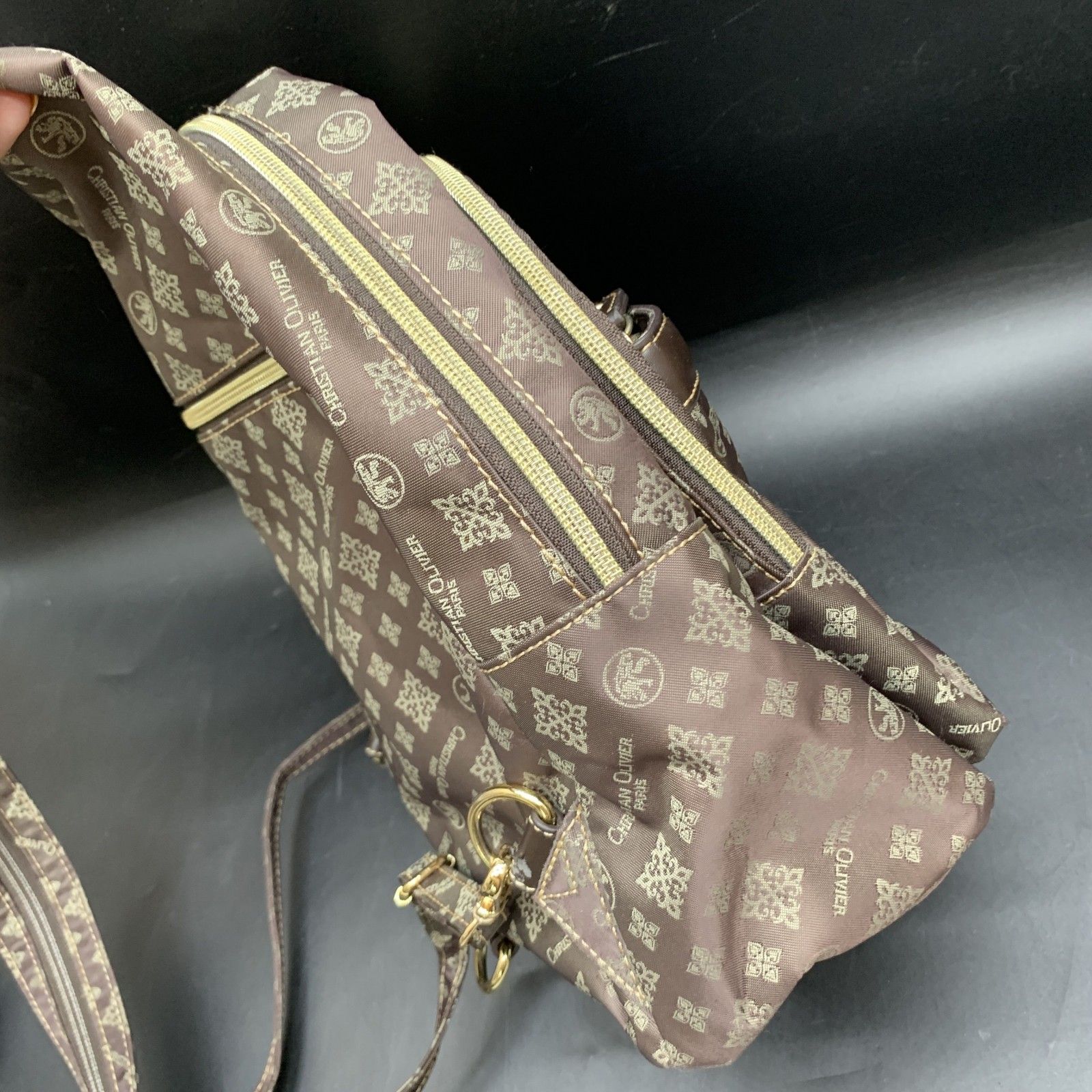 リュックナイロン 総柄