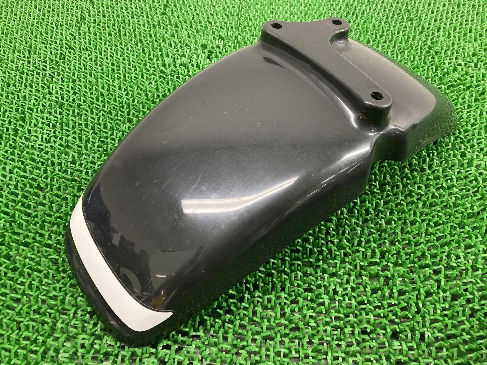 エイプ100 フロントフェンダー 黒 GEY ホンダ 純正 中古 バイク 部品 HC07 APE100 エイプ50 AC16 割れ欠け無し 車検 Genuine