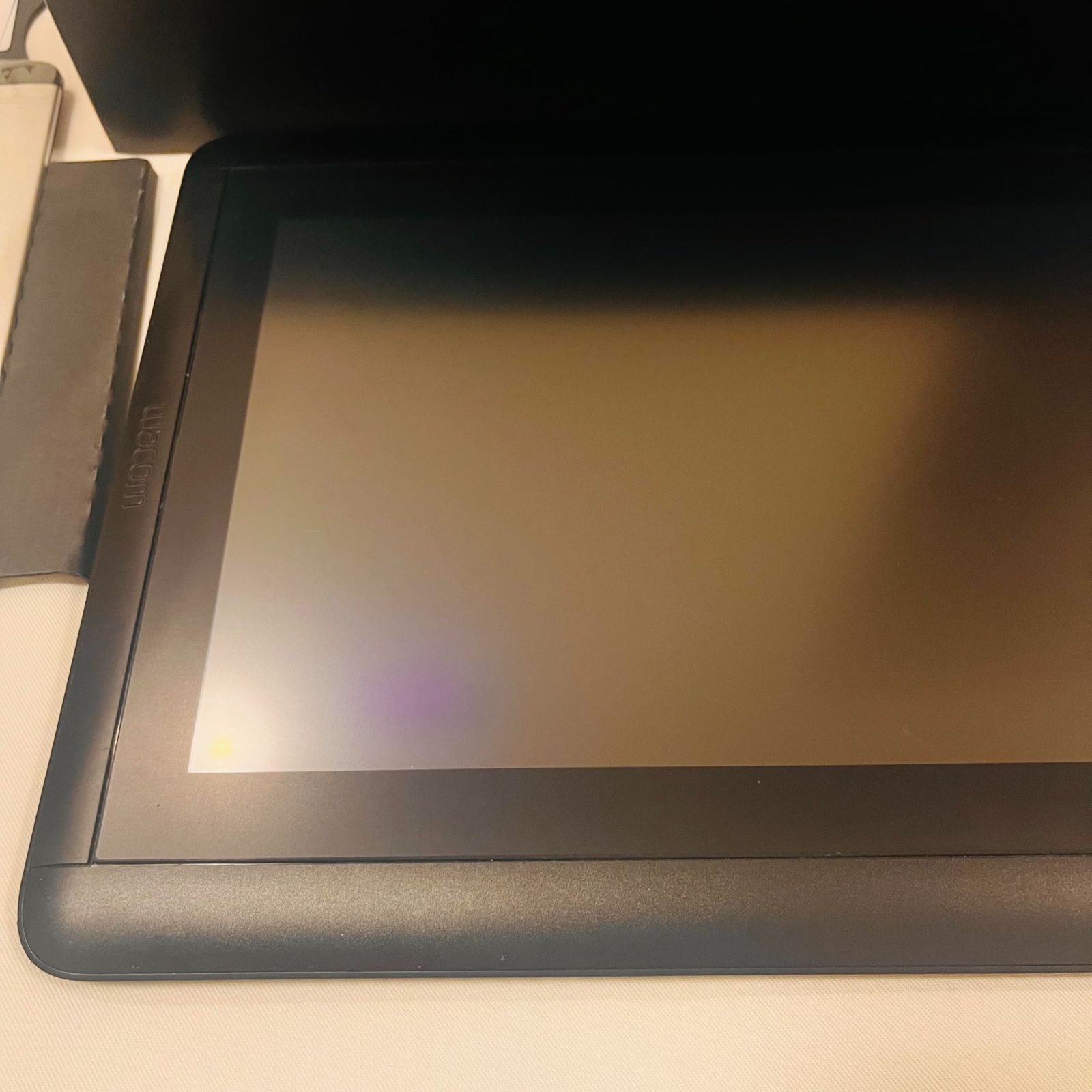 ワコム 液タブ 液晶ペンタブレット 13.3フルHD液晶 Cintiq 13HD DTK-1301|K0 No2532